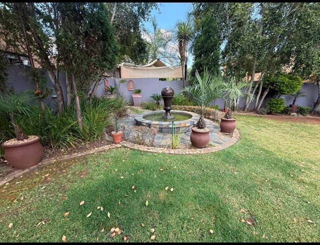 3 BEDROOM HOUSE FOR SALE IN AMBERFIELD